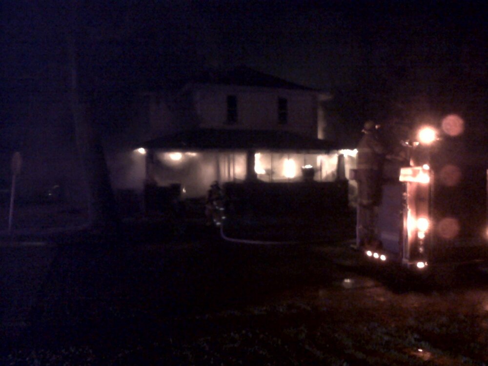 Tuscola_Fire_1-1-2011_Pic_2.thumb.jpg.e4ef6602c381b7f3d1d2e259a7889210.jpg