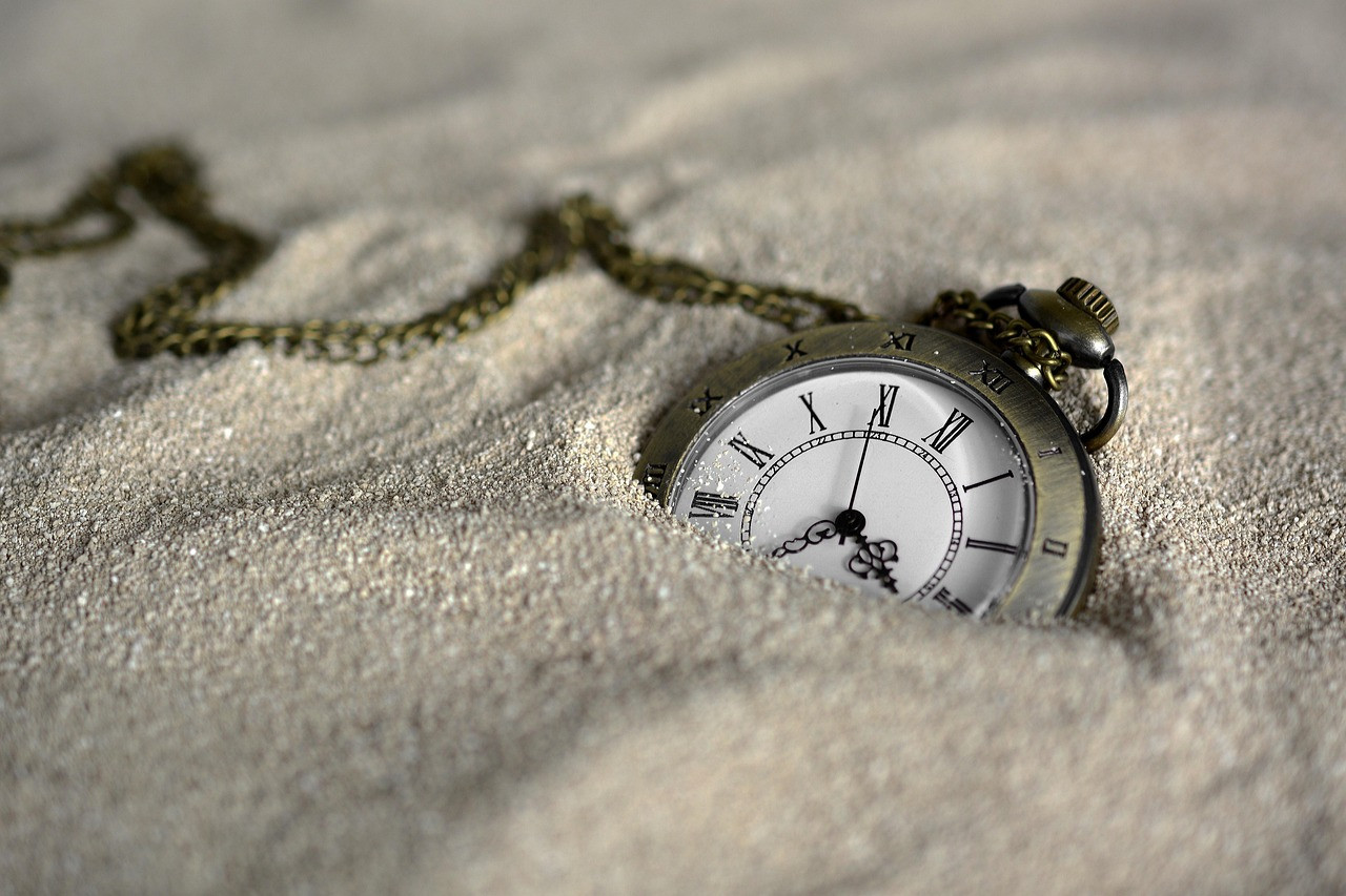 Daylight Saving Time ends